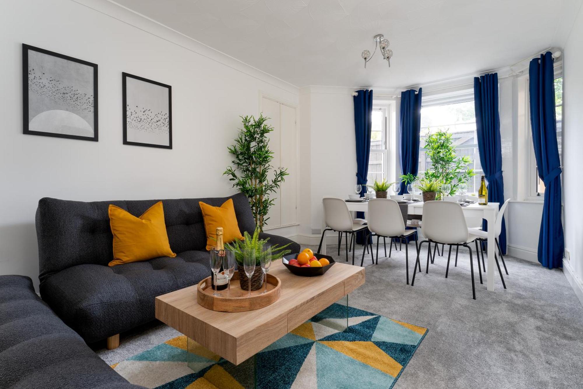 Near Beach, Torquay Heights Modern Apartments, Pet Friendly Værelse billede